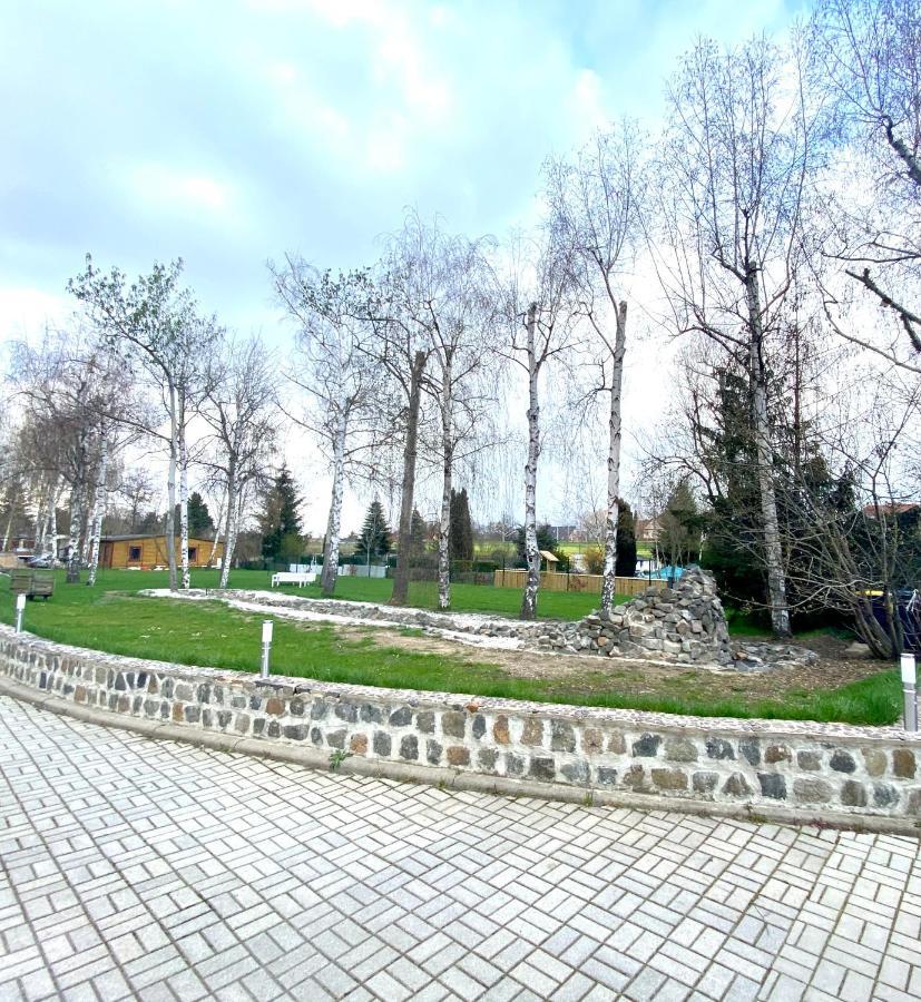 Hostel Bohlen  Екстер'єр фото